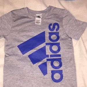 Adidas T-shirt